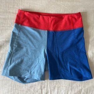 Outdoor Voices Biker Shorts 5”, size Medium